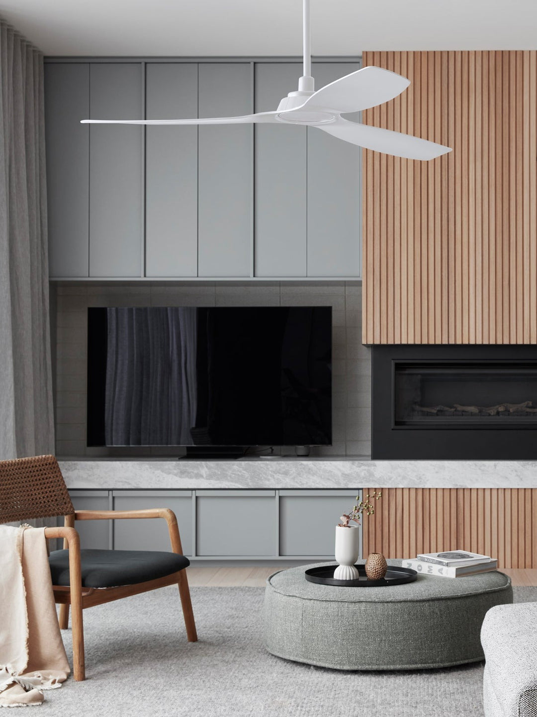 Lucci Air Moto 52" Outdoor DC Indoor/Outdoor Ceiling Fan with Remote Control, Modern White Ceiling Fan, Damp Rated, Energy Efficient